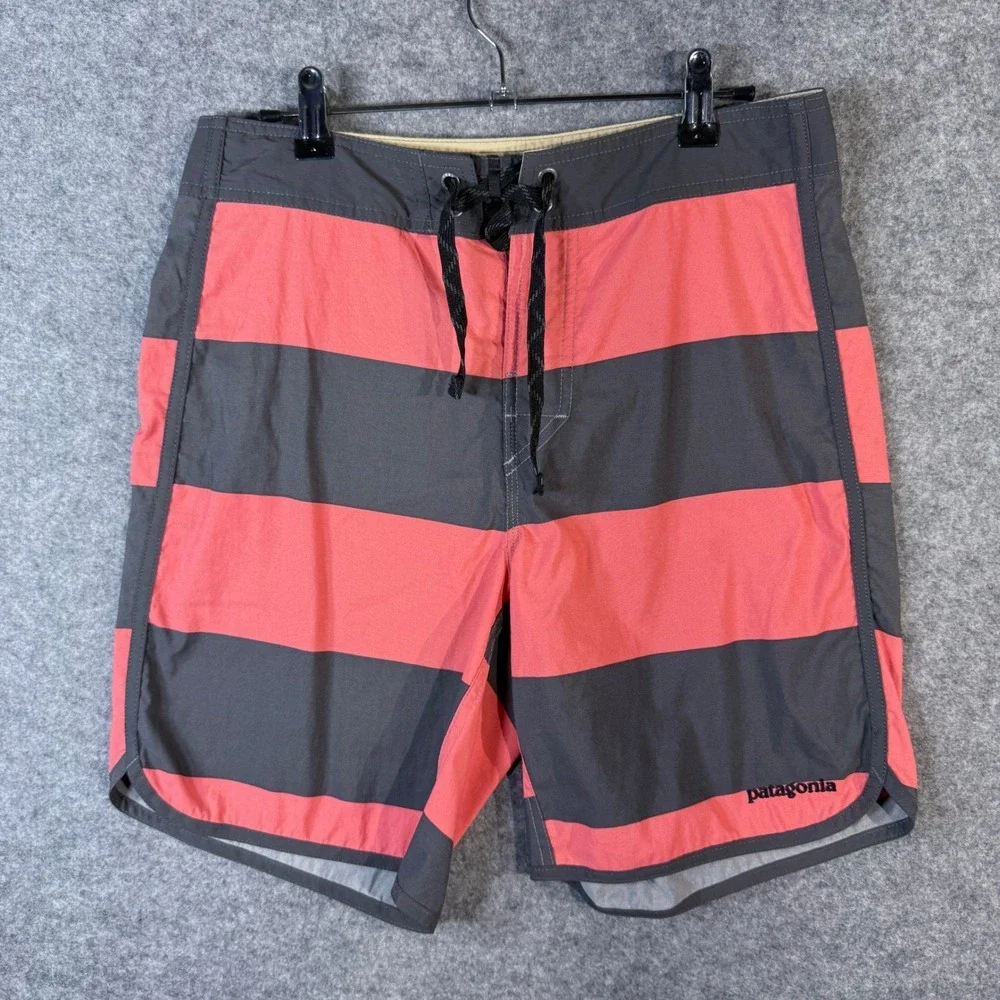 Patagonia Mens Swim Trunks‎ Board Shorts Striped Gray Coral Size 29
